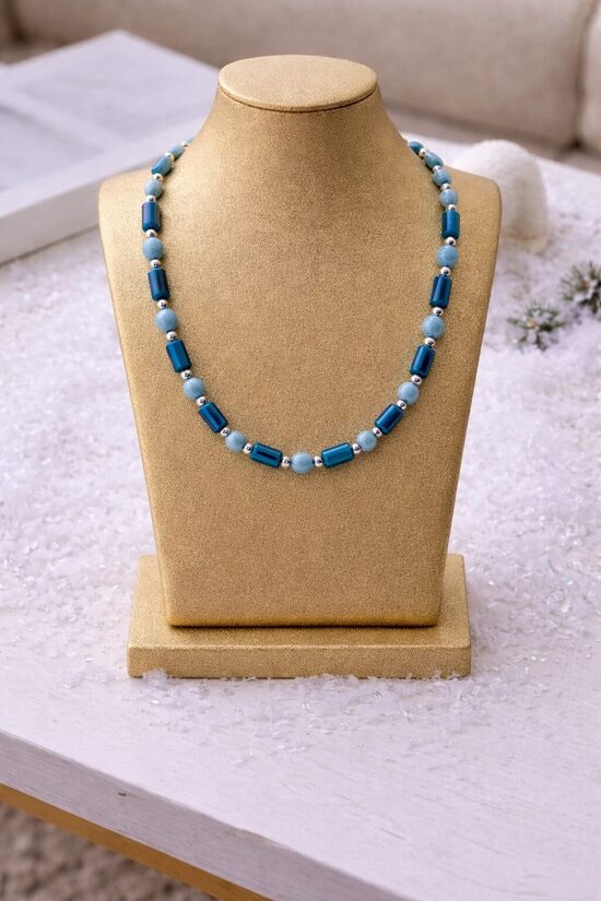 Dabīgo pērļu kaklarota "Polārais Sapnis"